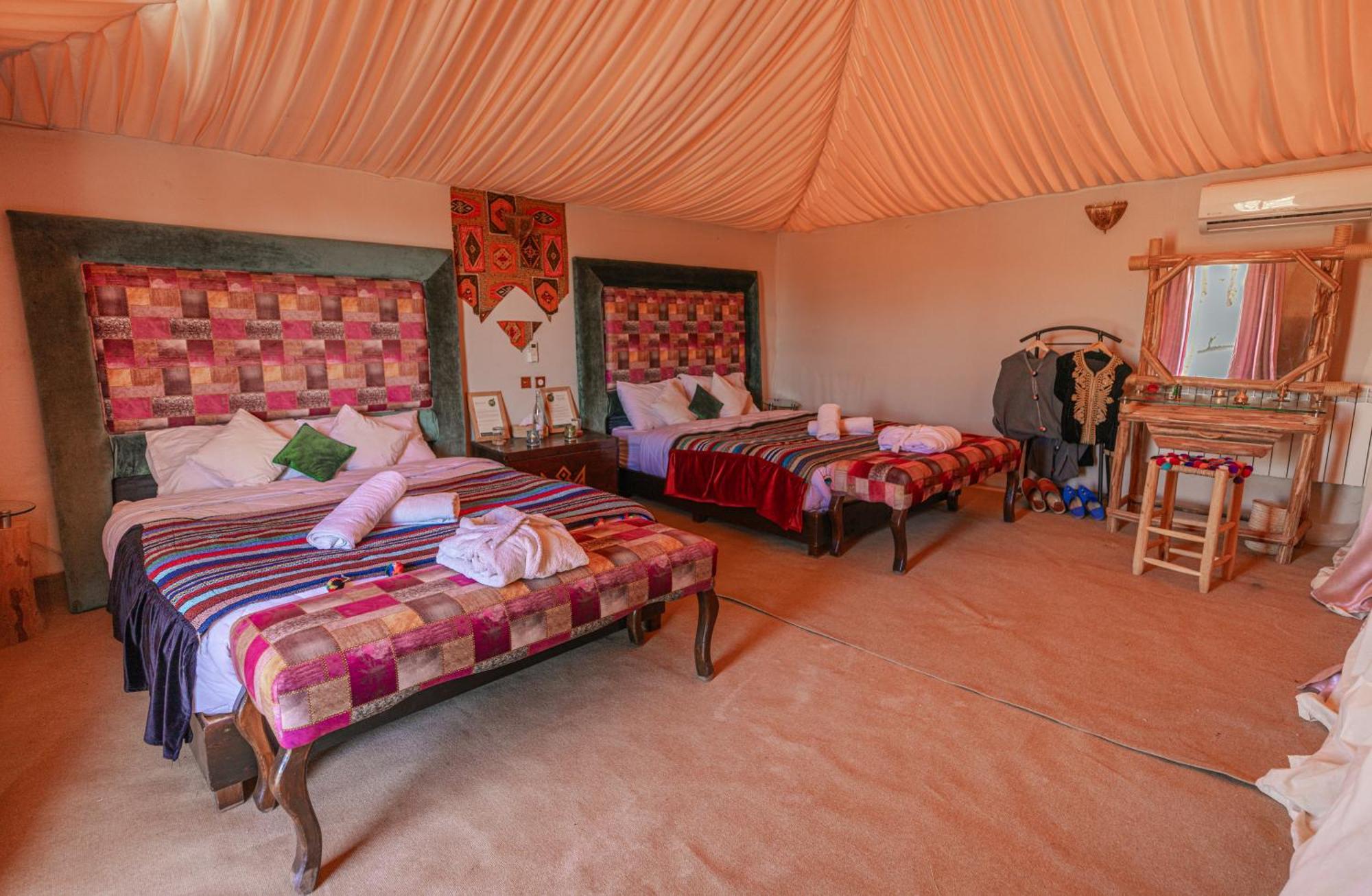 Imperial Glory Lodges Merzouga Bagian luar foto
