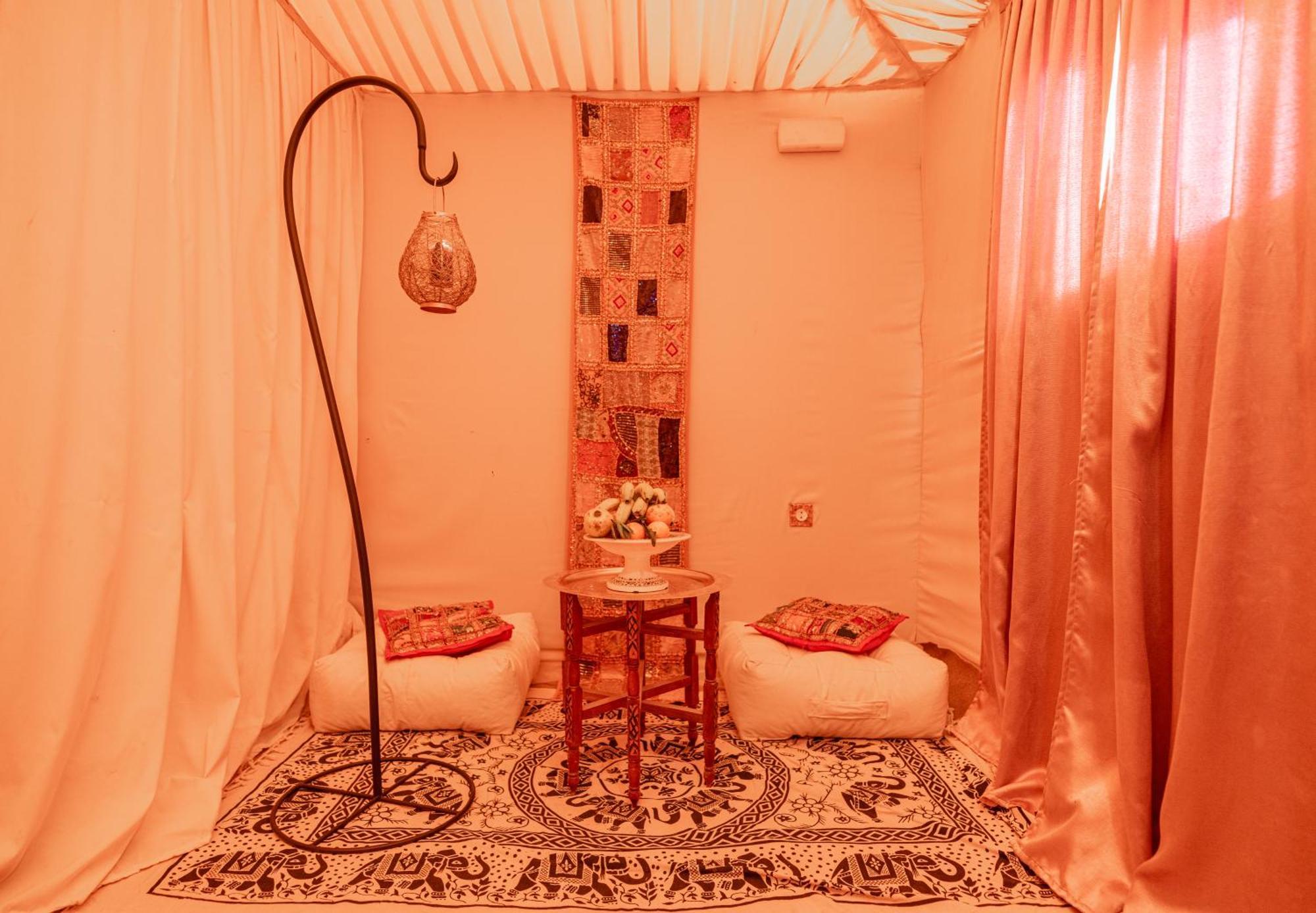 Imperial Glory Lodges Merzouga Bagian luar foto