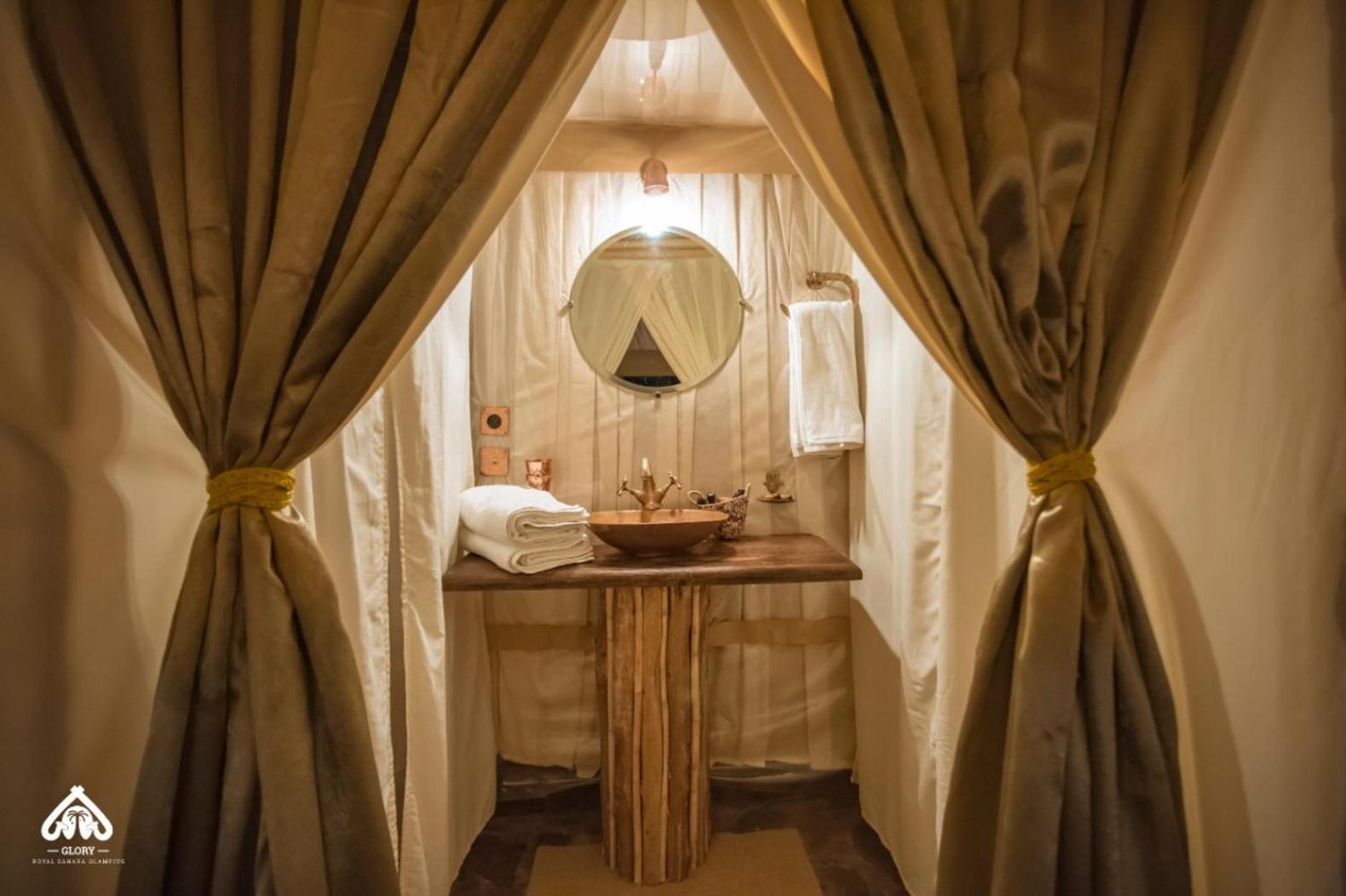 Imperial Glory Lodges Merzouga Bagian luar foto