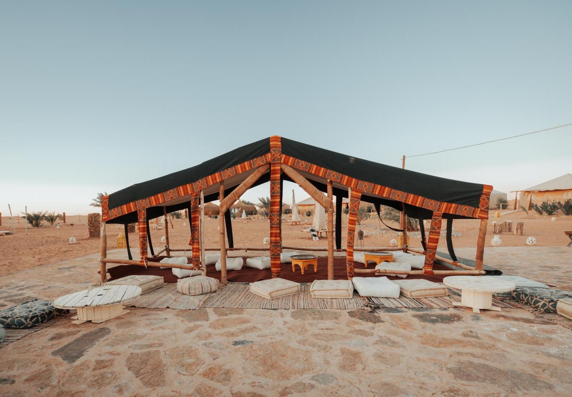 Imperial Glory Lodges Merzouga Bagian luar foto