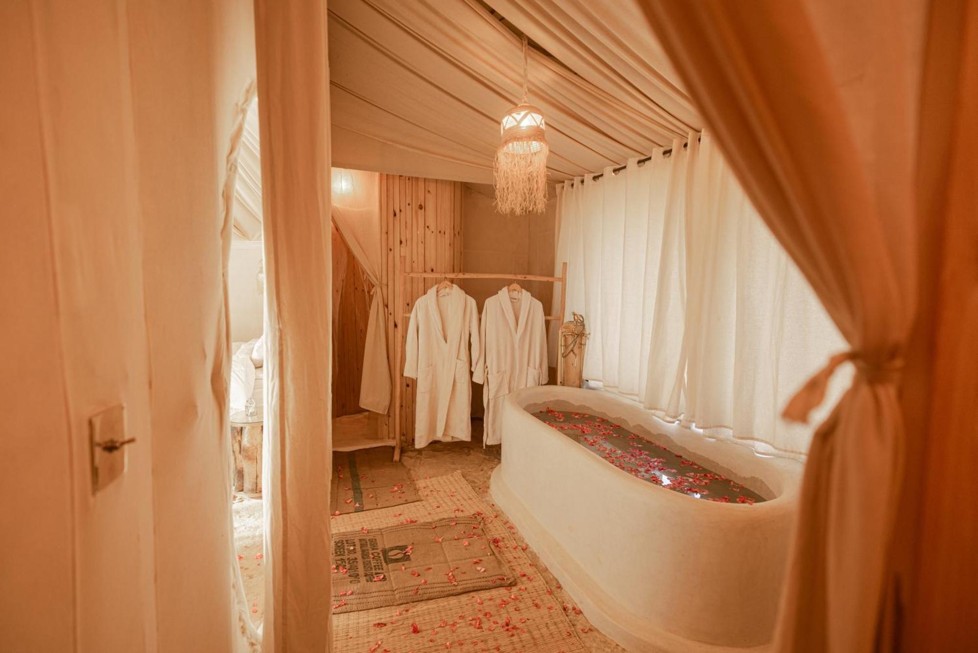 Imperial Glory Lodges Merzouga Bagian luar foto