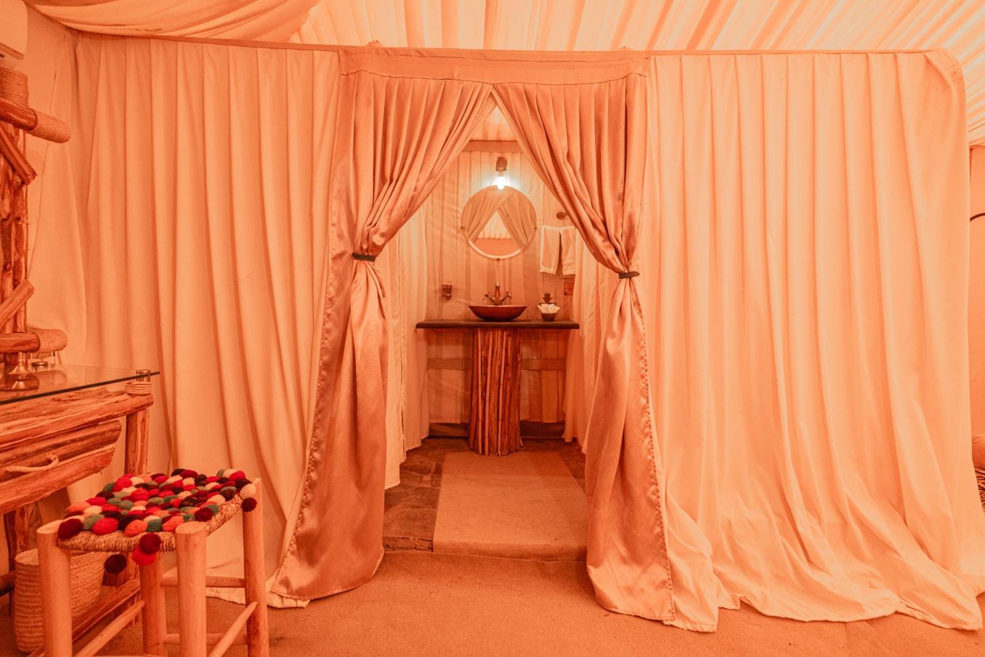 Imperial Glory Lodges Merzouga Bagian luar foto